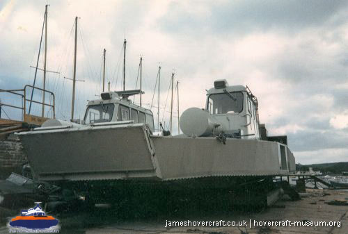 SRN6 being used in industry -  (credit: The <a href='http://www.hovercraft-museum.org/' target='_blank'>Hovercraft Museum Trust</a>).